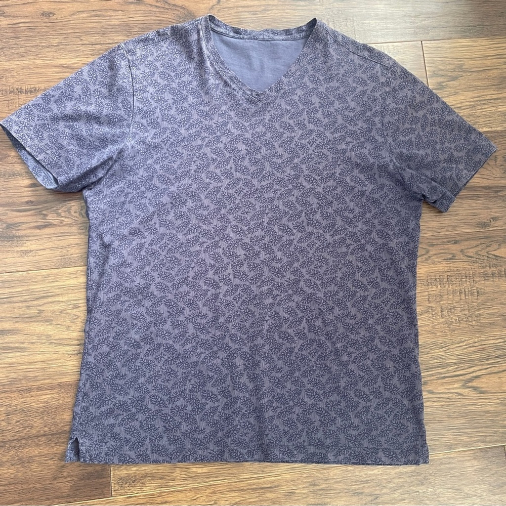 Robert Barakett V-Neck T Shirt blue Med printed leaf pima cotton North Hatley